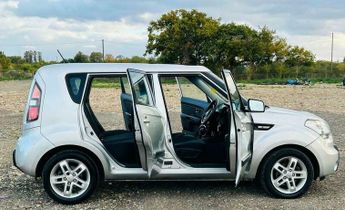 Kia Soul 1.6 CRDi 2 Auto Euro 4 5dr