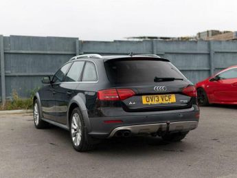 Audi A4 2.0 TDI S Tronic quattro Euro 5 (s/s) 5dr