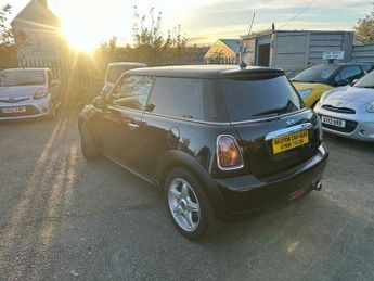 MINI Hatch 1.6 Cooper D Steptronic Euro 4 3dr