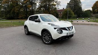 Nissan Juke 1.6 Tekna SUV 5dr Petrol XTRON Euro 5 (117 ps)