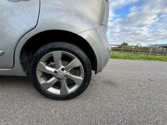 Nissan Note 1.6 16V n-tec Auto Euro 5 5dr