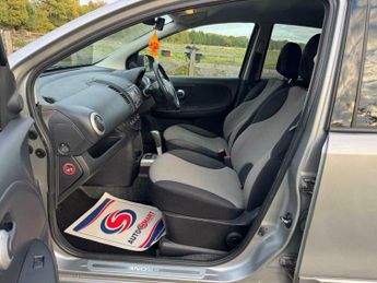 Nissan Note 1.6 16V n-tec Auto Euro 5 5dr