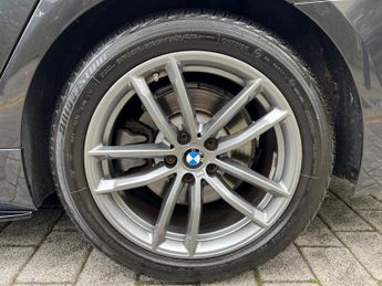 BMW 5 SERIES 520d M SPORT