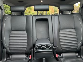 Land Rover Discovery Sport SD4 HSE DYNAMIC LUXURY