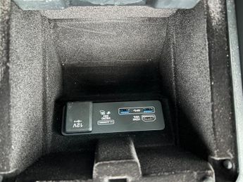 Land Rover Discovery Sport SD4 HSE DYNAMIC LUXURY