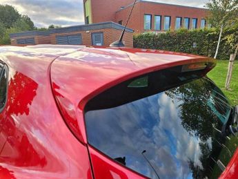 Renault Clio 1.6 TCe Renaultsport Lux EDC Euro 5 5dr