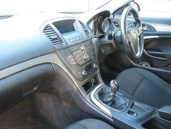 Vauxhall Insignia 2.0 CDTi ecoFLEX Exclusiv Euro 5 5dr