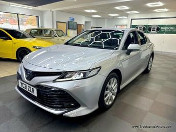 Toyota Camry 2.5 VVT-I DESIGN [SAT NAV, REVERSE CAMERA]