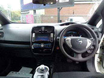 Nissan Leaf 30kWh Acenta Auto 5dr