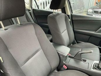 Mazda 3 1.6 TS Hatchback 5dr Petrol Manual Euro 4 (105 ps)