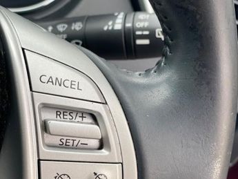 Nissan Qashqai 1.2 DIG-T n-tec+ SUV 5dr Petrol XTRON 2WD Euro 5 (s/s) (115 ps)