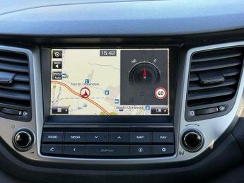 Hyundai Tucson 1.7 CRDi Blue Drive SE Nav SUV 5dr Diesel DCT Euro 6 (s/s) (141 