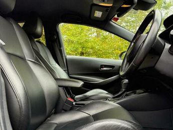 Toyota Corolla 1.8 VVT-h Design CVT Euro 6 (s/s) 5dr