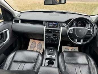 Land Rover Discovery Sport 2.0 TD4 HSE Black Auto 4WD Euro 6 (s/s) 5dr