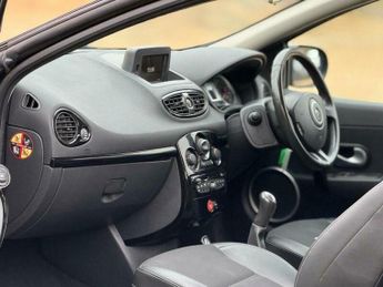 Renault Clio 1.5 dCi Dynamique TomTom Euro 5 3dr