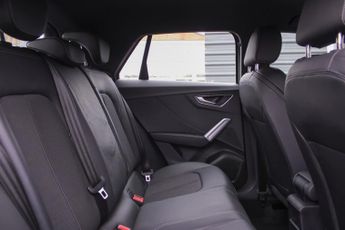 Audi Q2 TFSI S LINE