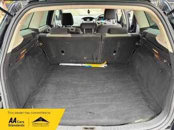 Ford Focus 1.6 Zetec Powershift Euro 5 5dr