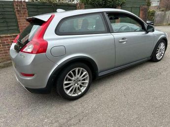 Volvo C30 1.6D DRIVe SE Lux Sports Coupe 3dr Diesel Manual Euro 4 (109 ps)