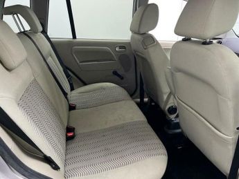 Ford Fusion 1.6 Plus 5dr