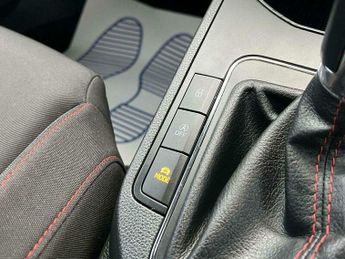 SEAT Ibiza 1.0 TSI FR DSG Euro 6 (s/s) 5dr