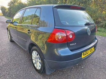 Volkswagen Golf 1.9 TDI Match DSG 5dr