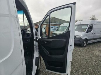Mercedes-Benz Sprinter 2.1 311 CDI Panel Van 5dr Diesel Manual RWD L3 H3 Euro 6 (114 ps
