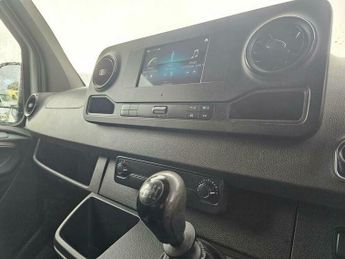 Mercedes-Benz Sprinter 2.1 311 CDI Panel Van 5dr Diesel Manual RWD L3 H3 Euro 6 (114 ps
