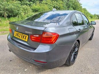 BMW 3 SERIES 2.0, 320i Auto Euro 5 (s/s) 4dr ULEZ