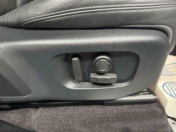 Land Rover Range Rover Sport 3.0 Range Rover Sport HSE SDV6 Auto 4WD 5dr