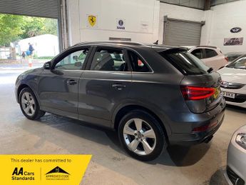 Audi Q3 2.0 TFSI S line SUV 5dr Petrol S Tronic quattro Euro 5 (s/s) (17