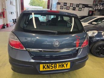Vauxhall Astra LIFE AC 16V E4