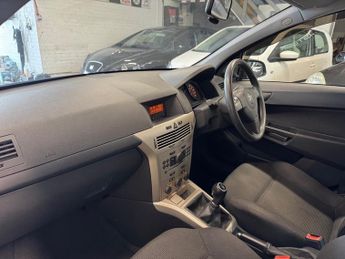 Vauxhall Astra LIFE AC 16V E4