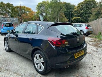 Vauxhall Astra 2.0 CDTi SRi Auto Euro 5 5dr