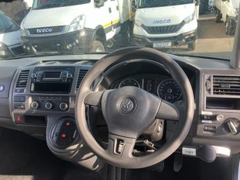 Volkswagen Transporter VOLKSWAGEN TRANSPORTER AUTO SHUTTLE BUS. 9,995 NO VAT