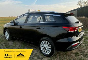 MG MG5 61.1kWh Exclusive Long Range Auto 5dr