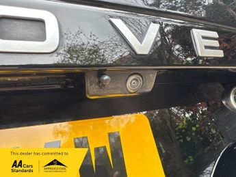 Land Rover Discovery 3.0 D300 MHEV SE Auto 4WD Euro 6 (s/s) 5dr