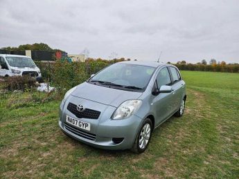 Toyota Yaris ZINC MMT