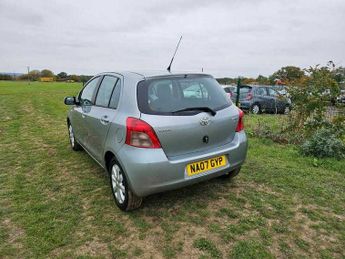 Toyota Yaris ZINC MMT