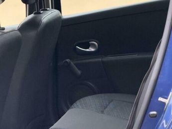 Renault Clio 1.6 VVT Expression 5dr