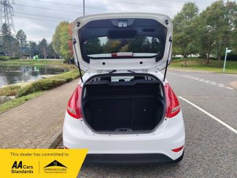 Ford Fiesta 1.4 Titanium Hatchback 5dr Petrol Automatic (154 g/km, 94 bhp)