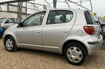 Toyota Yaris 1.0 VVT-i T3 5dr
