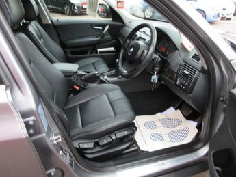 BMW X3 XDRIVE25i SE
