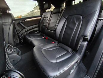 Audi Q7 TDI QUATTRO S LINE PLUS