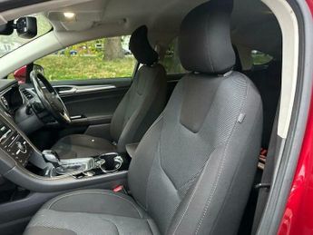 Ford Mondeo 2.0 TDCi Titanium Powershift Euro 6 (s/s) 5dr