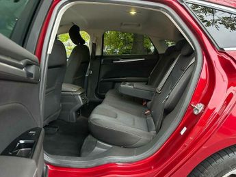 Ford Mondeo 2.0 TDCi Titanium Powershift Euro 6 (s/s) 5dr