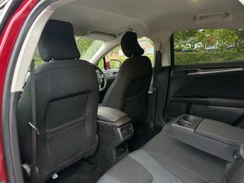 Ford Mondeo 2.0 TDCi Titanium Powershift Euro 6 (s/s) 5dr