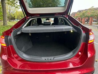 Ford Mondeo 2.0 TDCi Titanium Powershift Euro 6 (s/s) 5dr