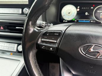 Hyundai KONA 64kWh Premium Auto 5dr 201BHP