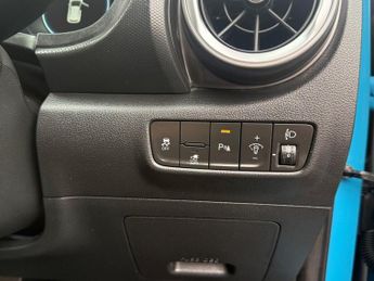Hyundai KONA 64kWh Premium Auto 5dr 201BHP