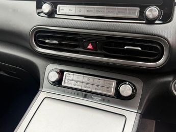 Hyundai KONA 64kWh Premium Auto 5dr 201BHP